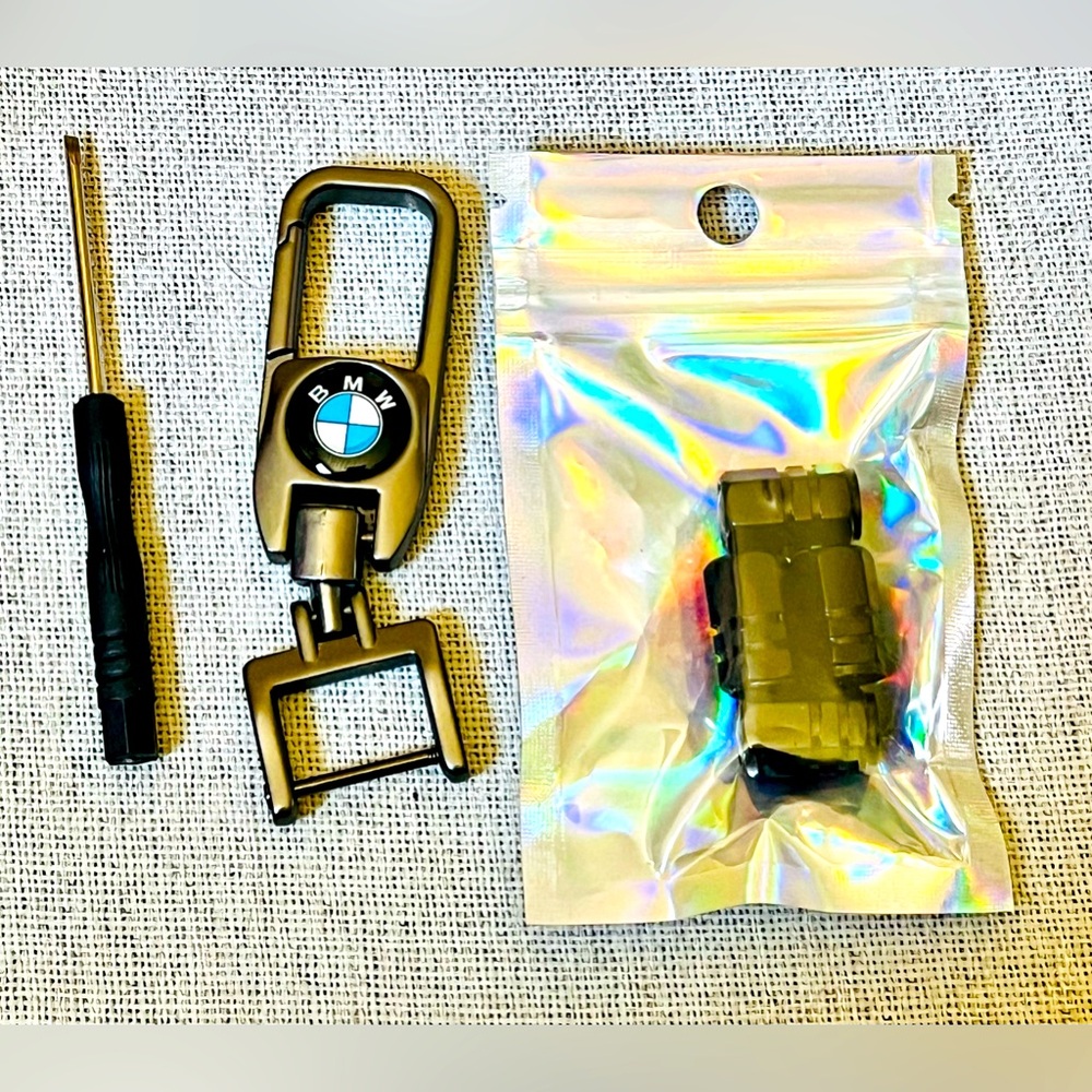 BMW keychain & tire caps NEW